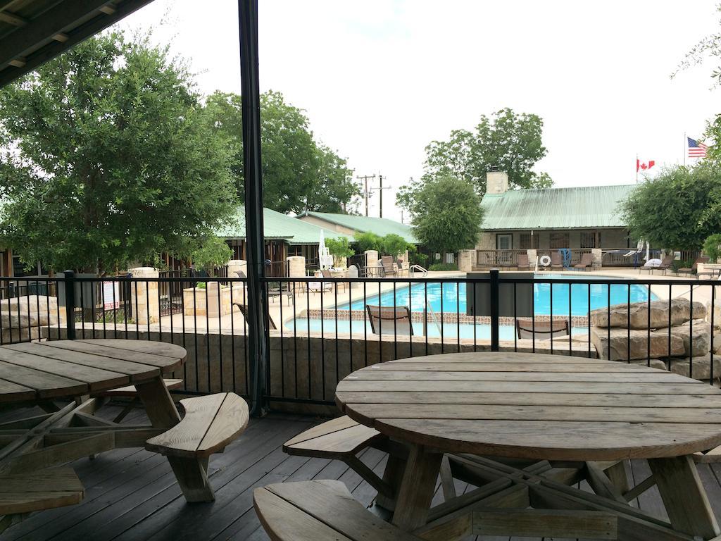 Hotel Salado Creek