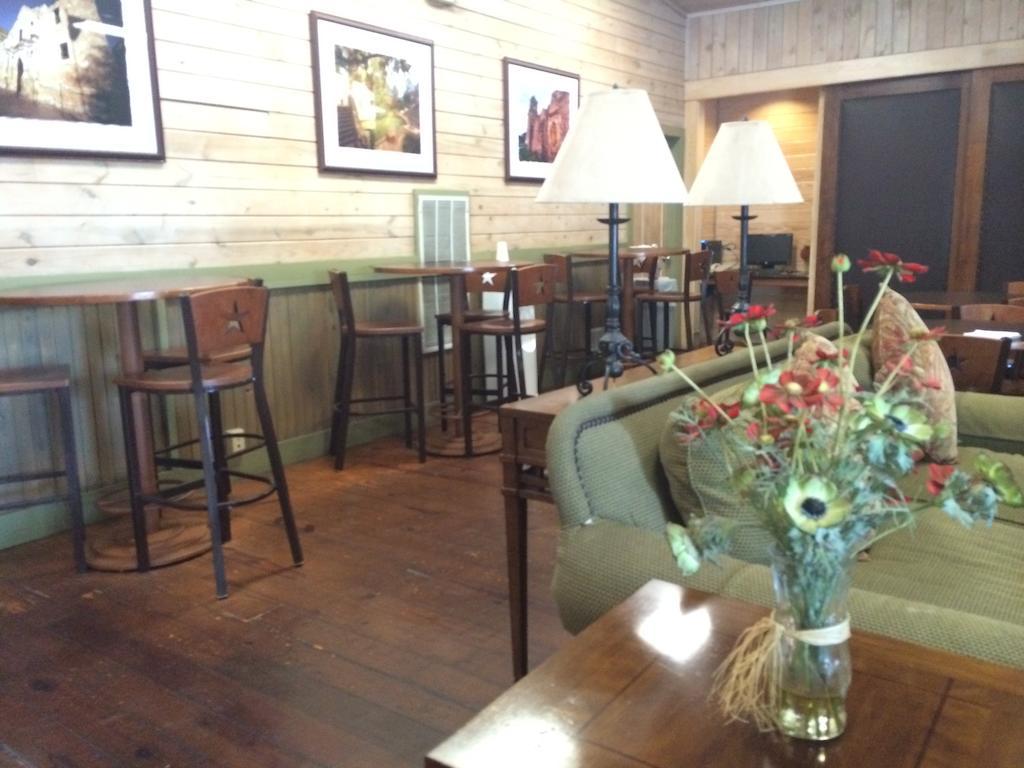 Salado Creek Hotel San Antonio