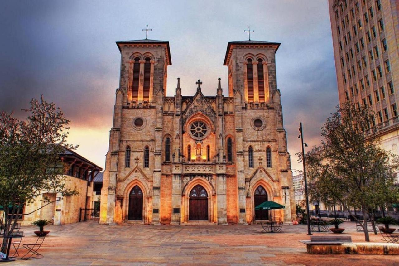 Palo De Rosa - Midtown Newly Renovated San Antonio
