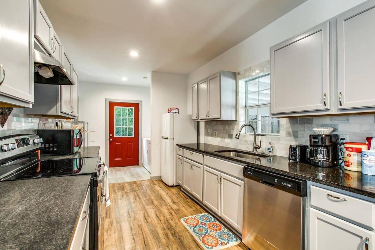 Palo De Rosa - Midtown Newly Renovated Holiday home