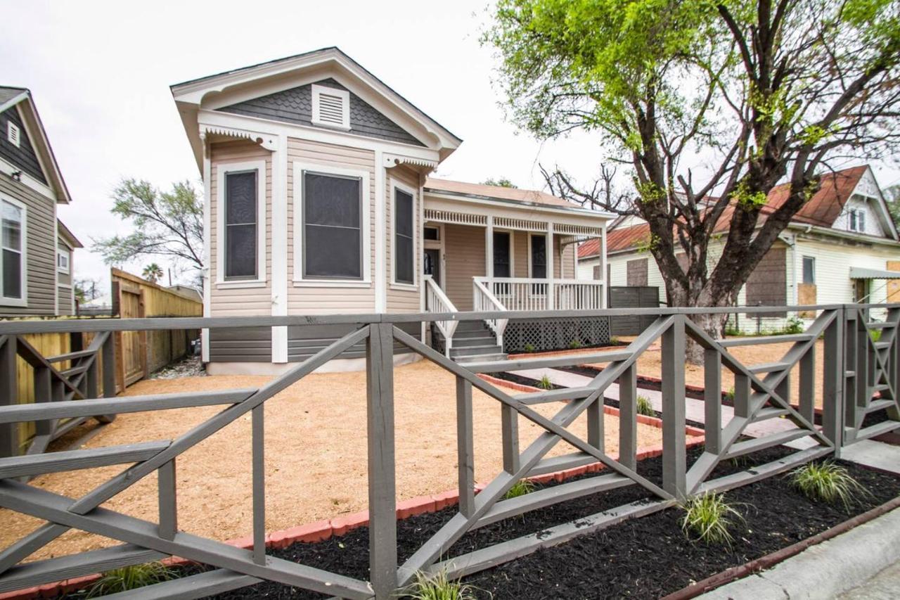 Wyoming St Restored Historic 2br/1ba Downtown San Antonio