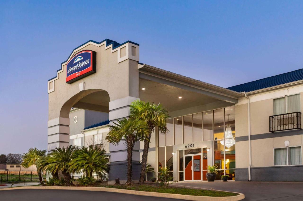 Howard Johnson By Wyndham & Hotel 2*