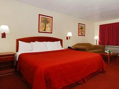 Super 8 By Wyndham At I-10 Motel 2*