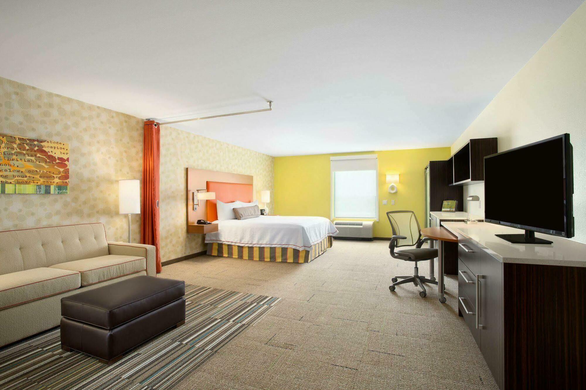 Home2 By Hilton Airport, Tx 3*