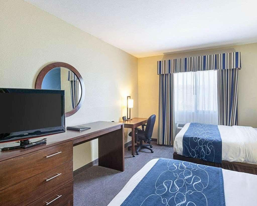Comfort Airport North 3* San Antonio