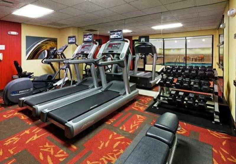 Courtyard By Marriott Airport/north Star Mall 3*