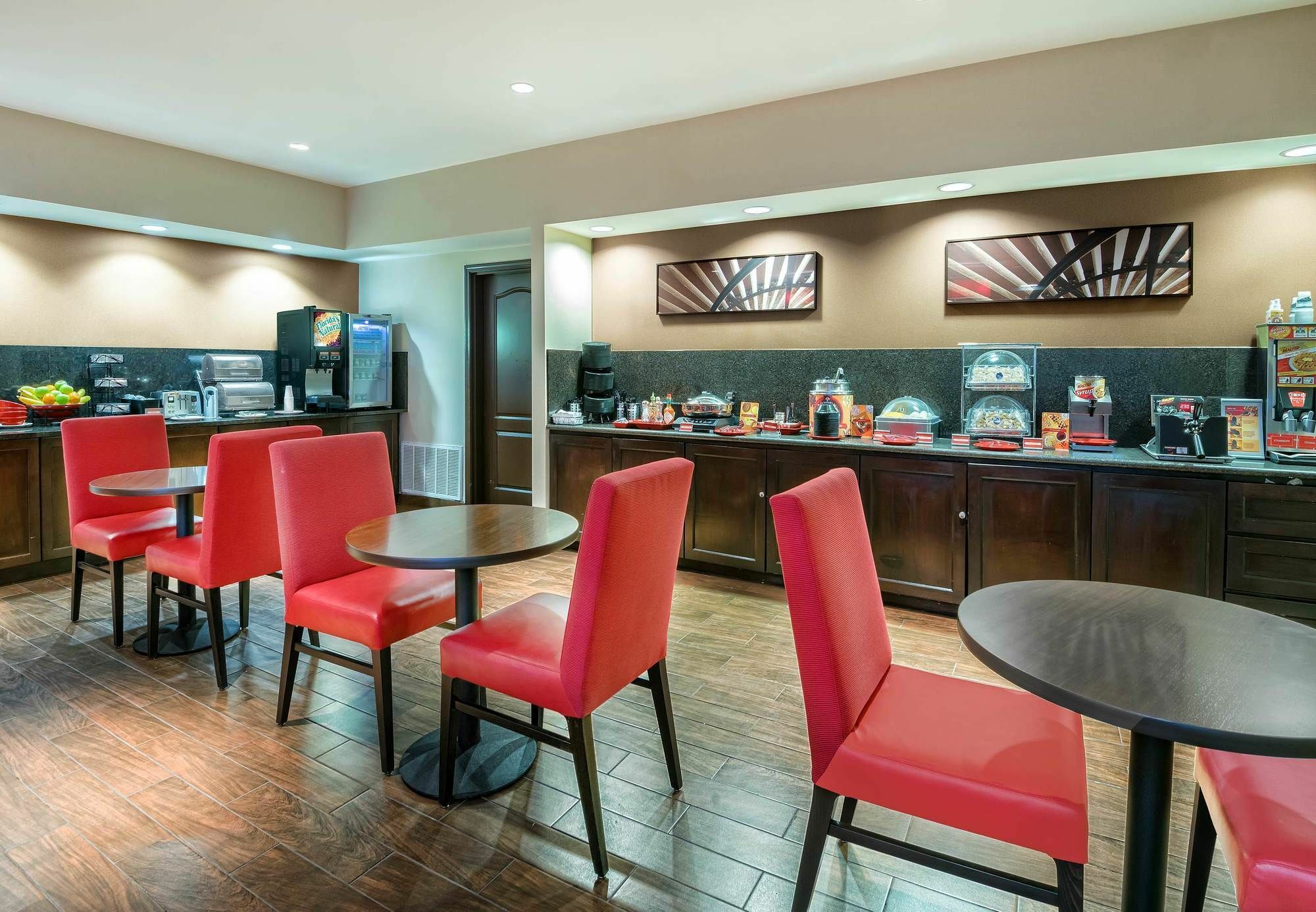Hotel Towneplace By Marriott Northwest 3*