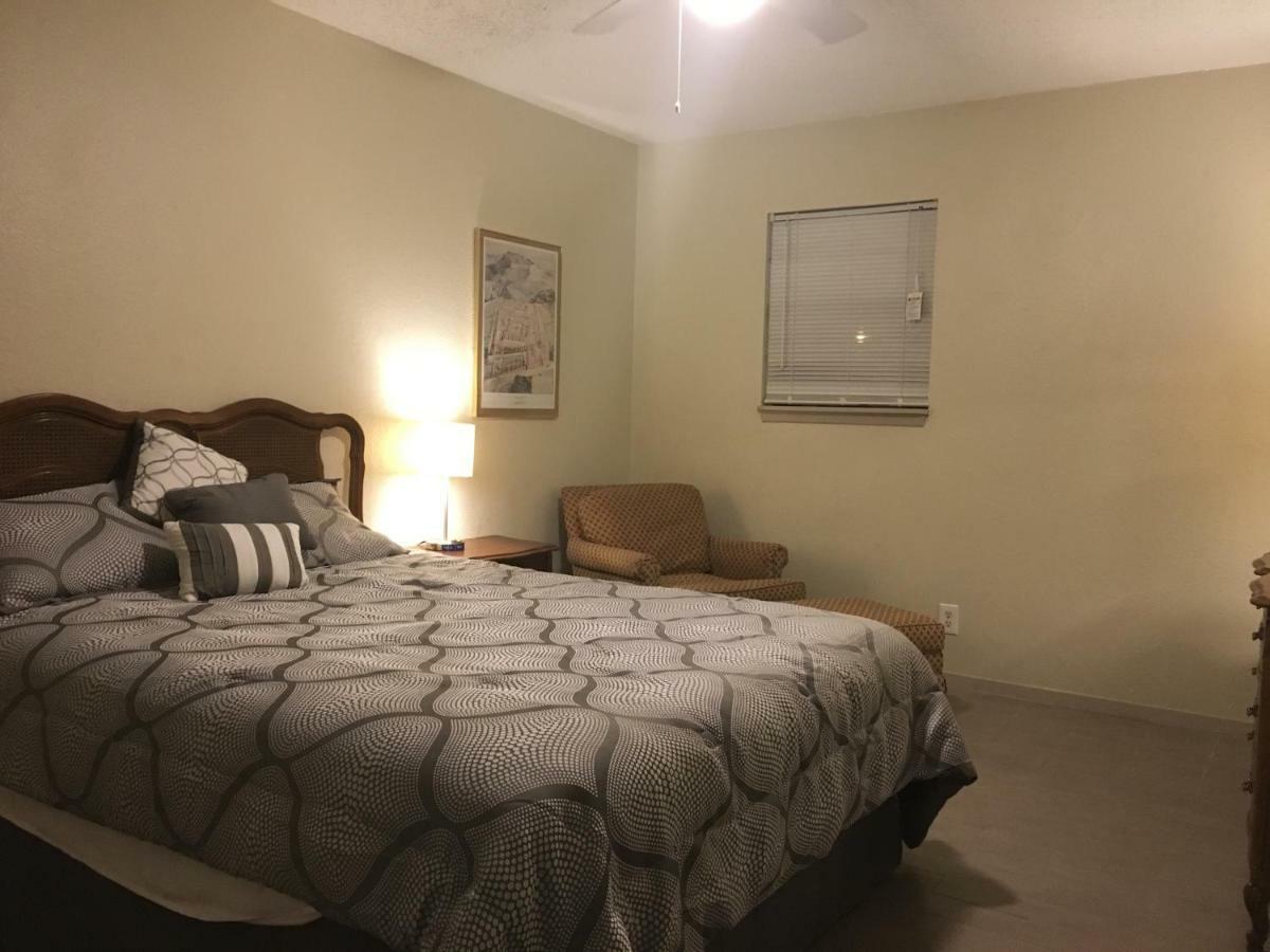Apartment Barbe 607-#6 *