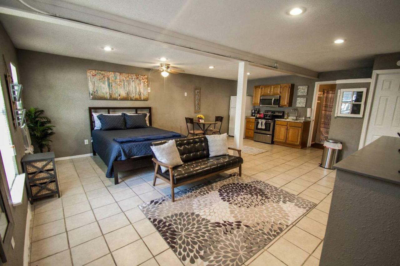 Apartment Florida #a St Near Downtown San Antonio