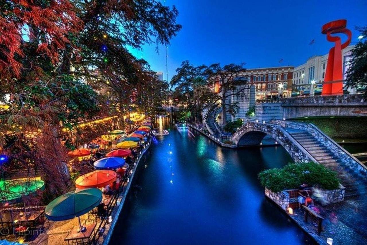 Florida #b St Near Downtown With Amenities *