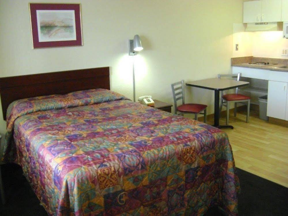 Hotel Intown Extended Tx - Nacogdoches Road San Antonio