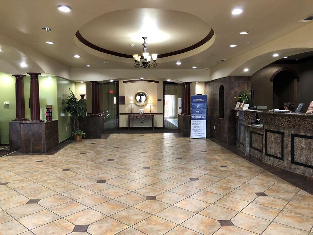 Surestay By Western Near Seaworld Hotel