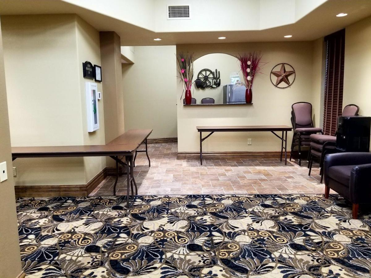 Candlewood Downtown By Ihg Hotel
