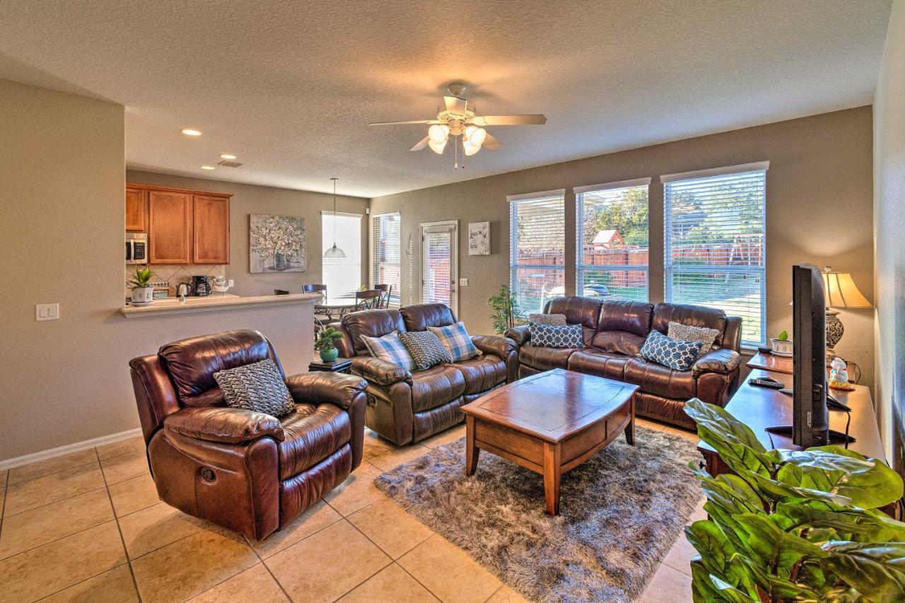 Spacious - 5 Miles To Seaworld! Holiday home *