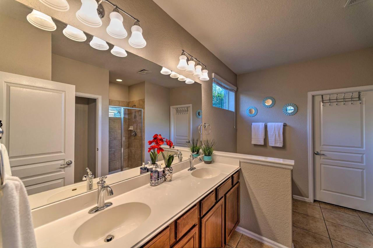 Spacious - 5 Miles To Seaworld!