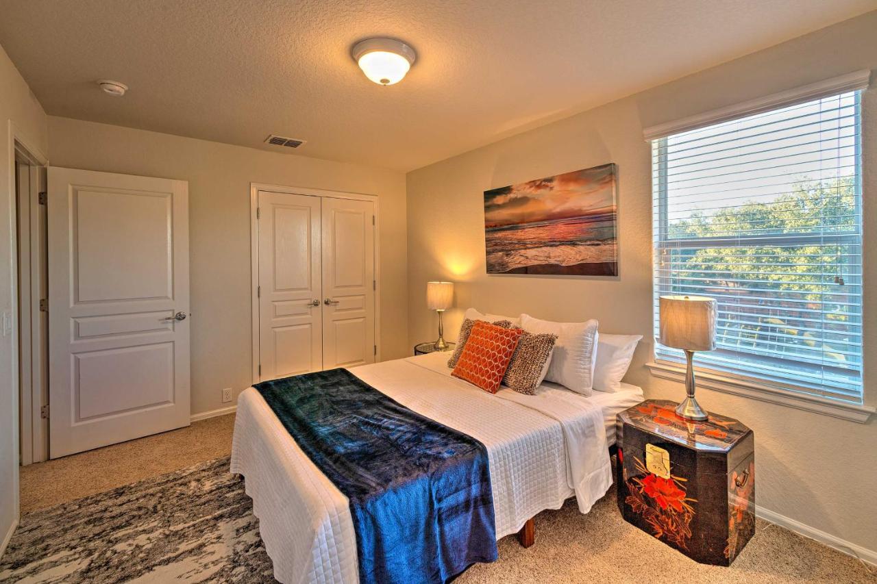 Spacious - 5 Miles To Seaworld! Holiday home *