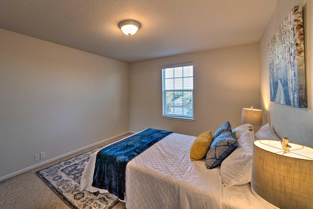 Spacious - 5 Miles To Seaworld!