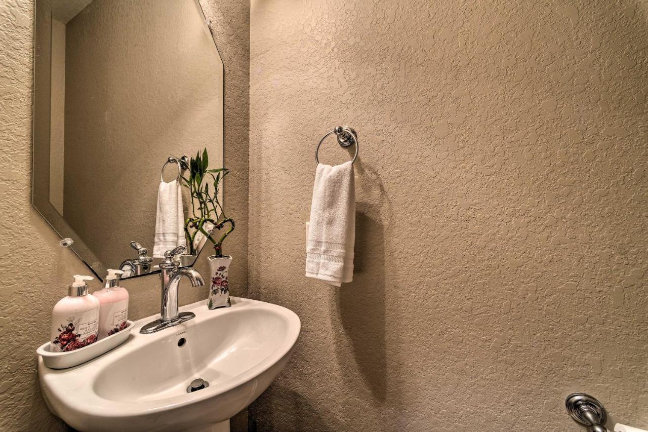 Spacious - 5 Miles To Seaworld! * San Antonio
