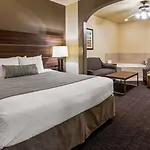Best Western Plus Hill Country Suites - San Antonio