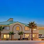 Days Inn By Wyndham San Antonio Airport