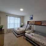 Exquisite Luxury Home Near Sea World, San Antonio