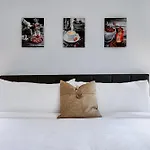 Java - A Birdy Vacation Rental
