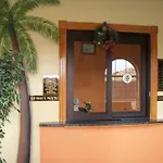 Luxury Inn And Suites Seaworld