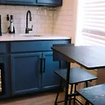 Downtown Tower View 2Br2Ba Family Friendly