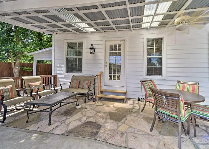 San Antonio House With Private Pool, Spa And Grill
