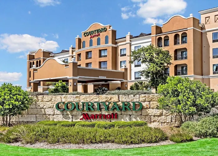 Courtyard San Antonio SeaWorldR/Westover Hills