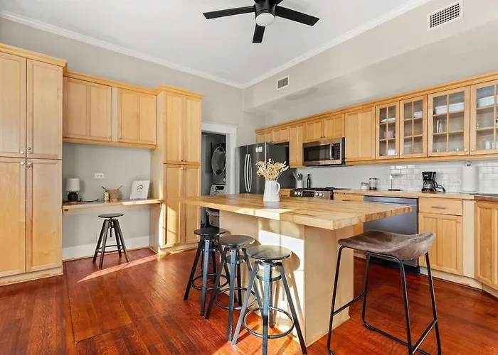 Reduced! Casa Paz - Historic Home Walking Distance