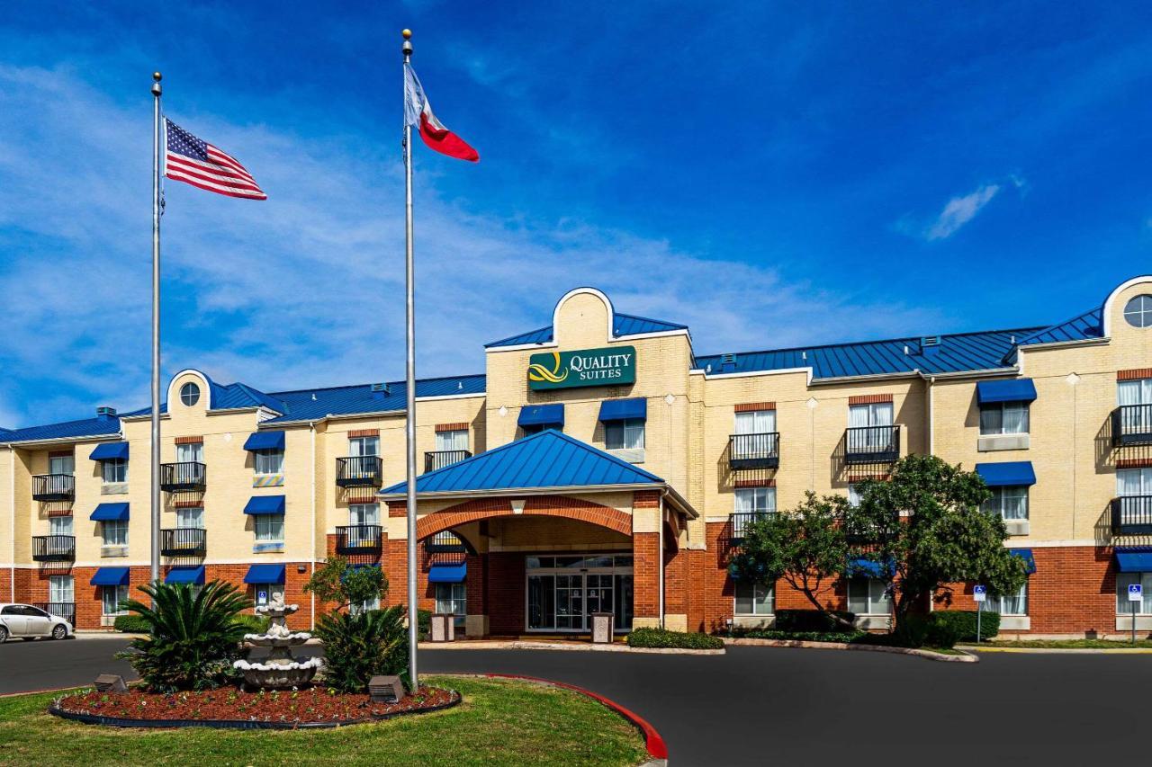 Quality Northeast Hotel 3*