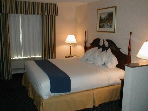 Quality & Airport North - Stone Oak San Antonio