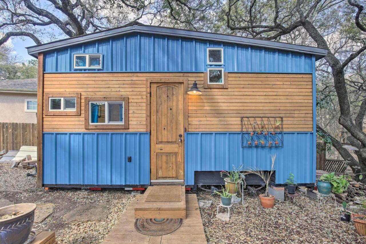 Apartment Unique Tiny Everest Home! *