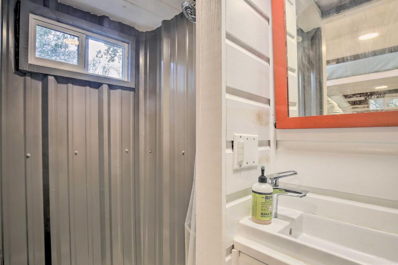 Unique Tiny Everest Home! Apartment