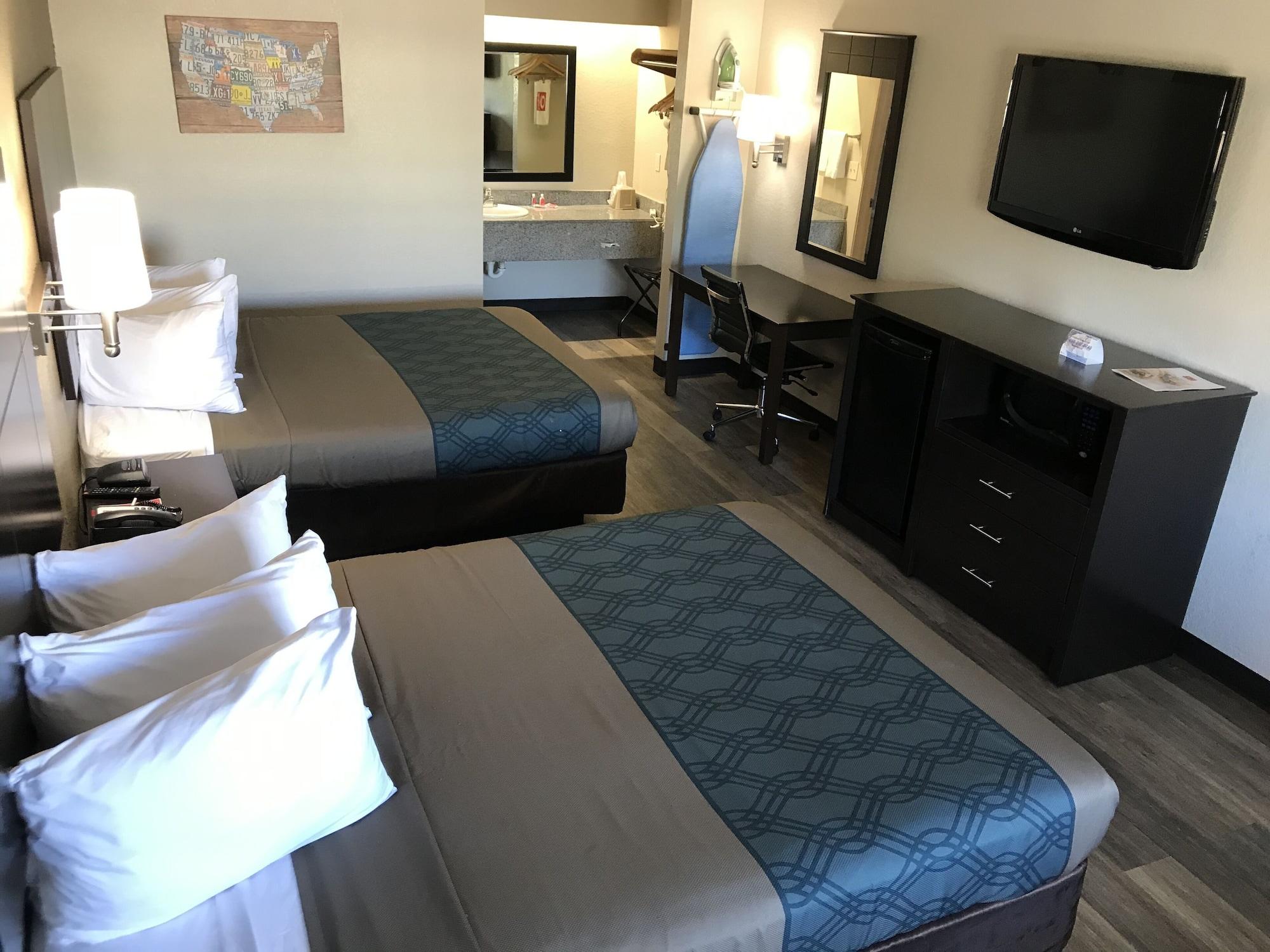 Econo Near Lackland Air Force Base-seaworld