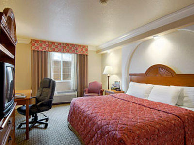 Days By Wyndham Airport Hotel 2*