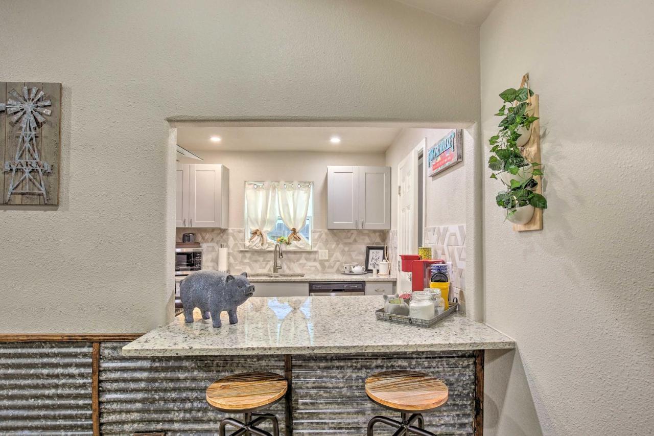 Holiday home Pet-friendly Gem Near Nature Preserve!
