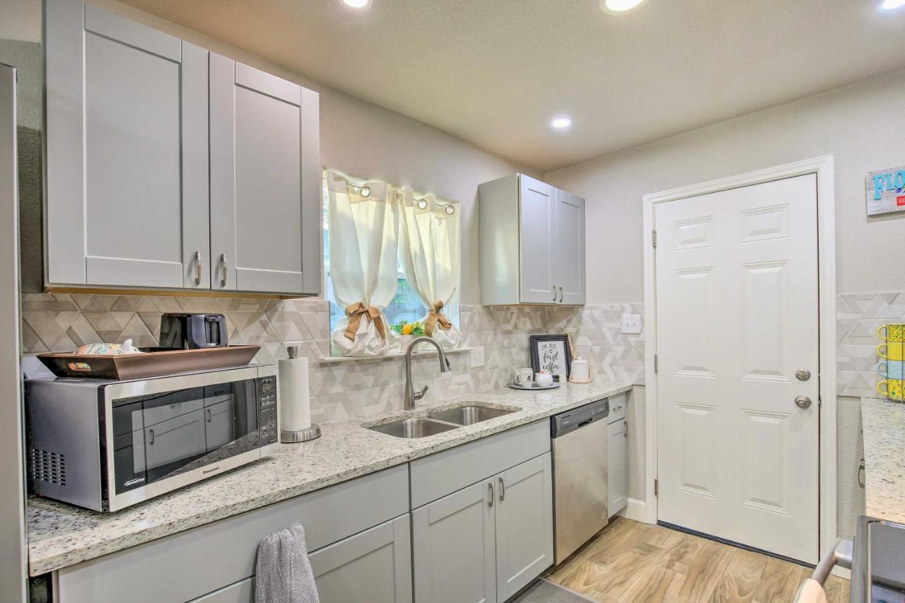 Pet-friendly Gem Near Nature Preserve! San Antonio