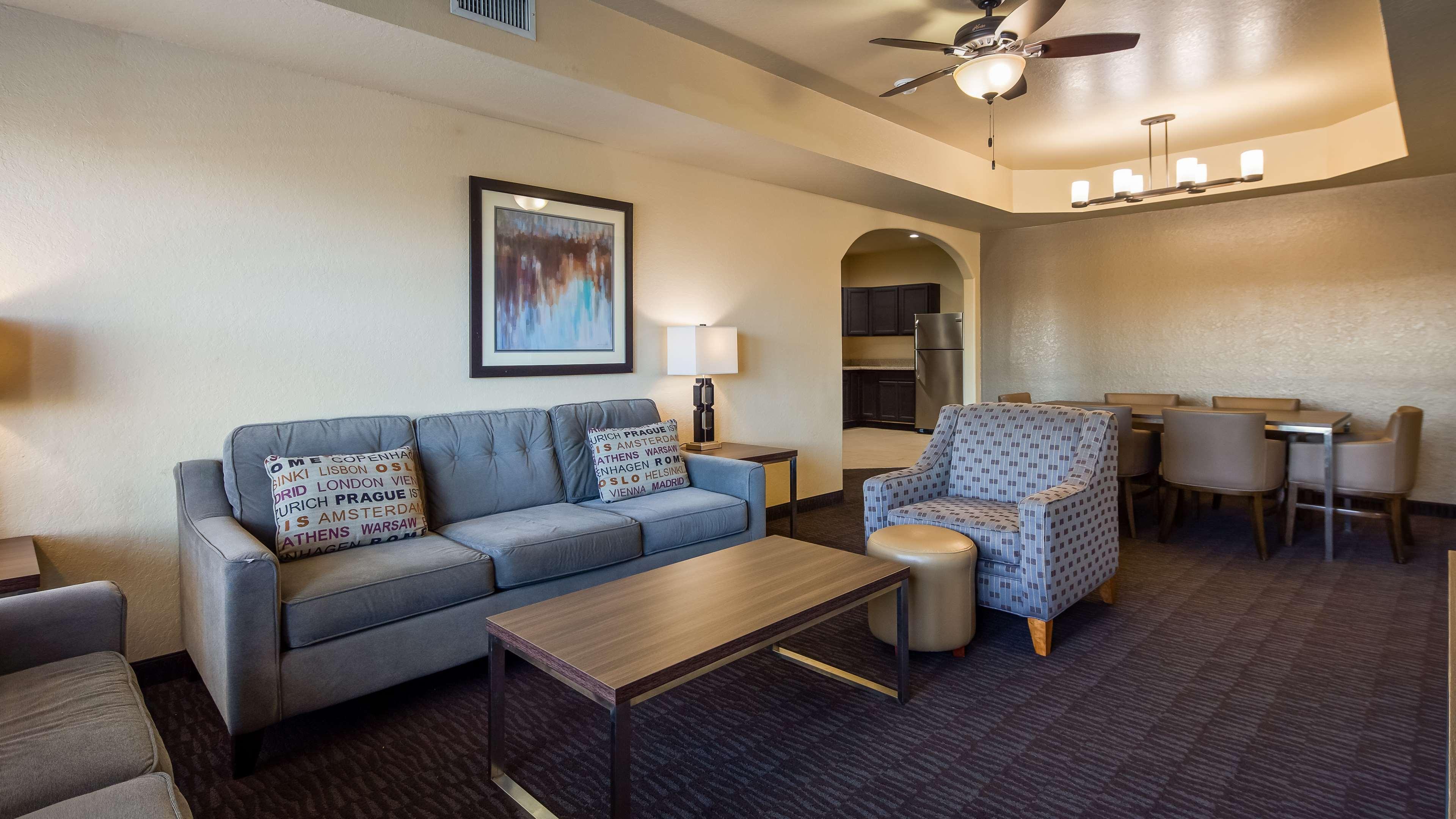 Western Hill Country - Hotel 3*