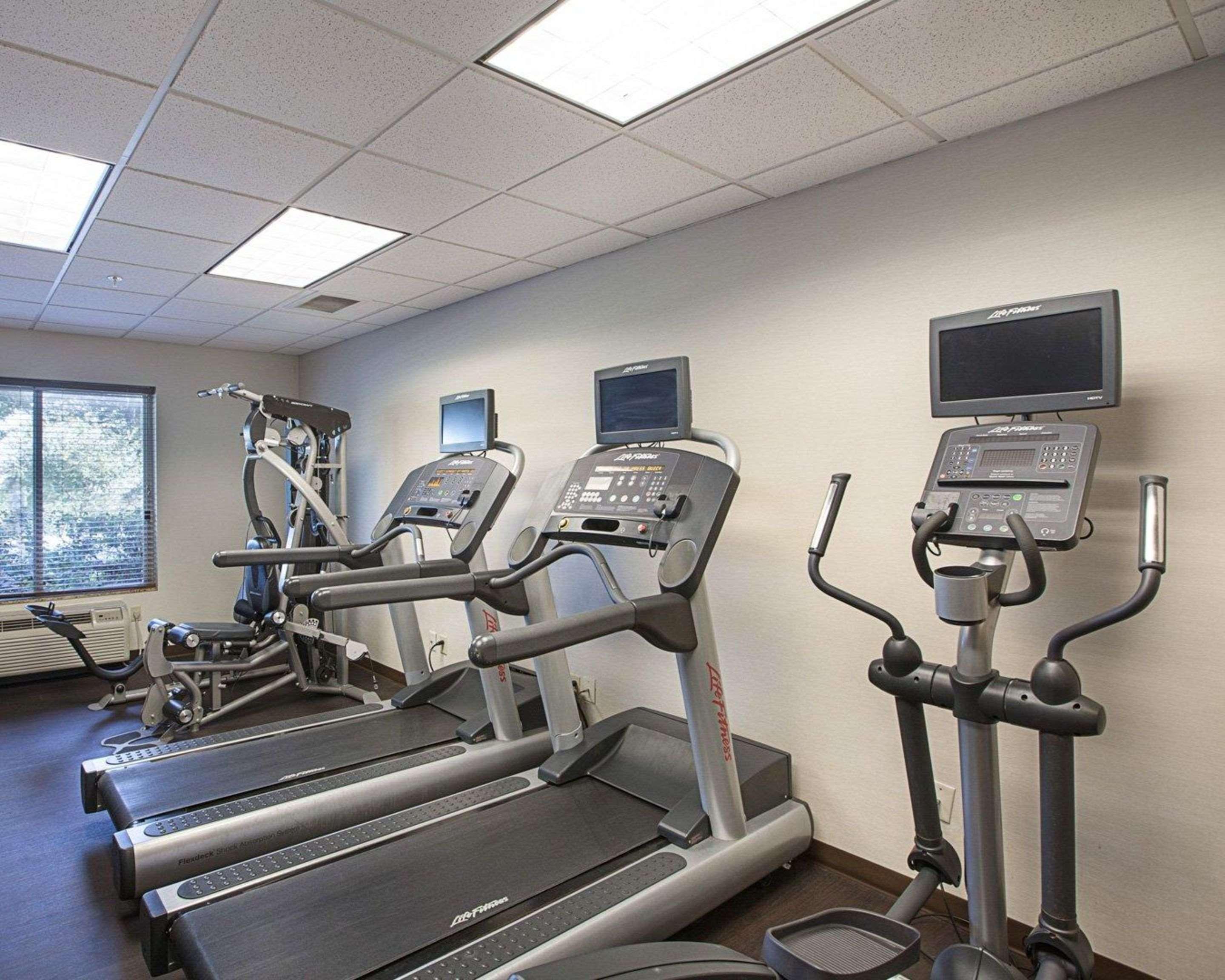 Hotel Comfort Medical Center Near Six Flags
