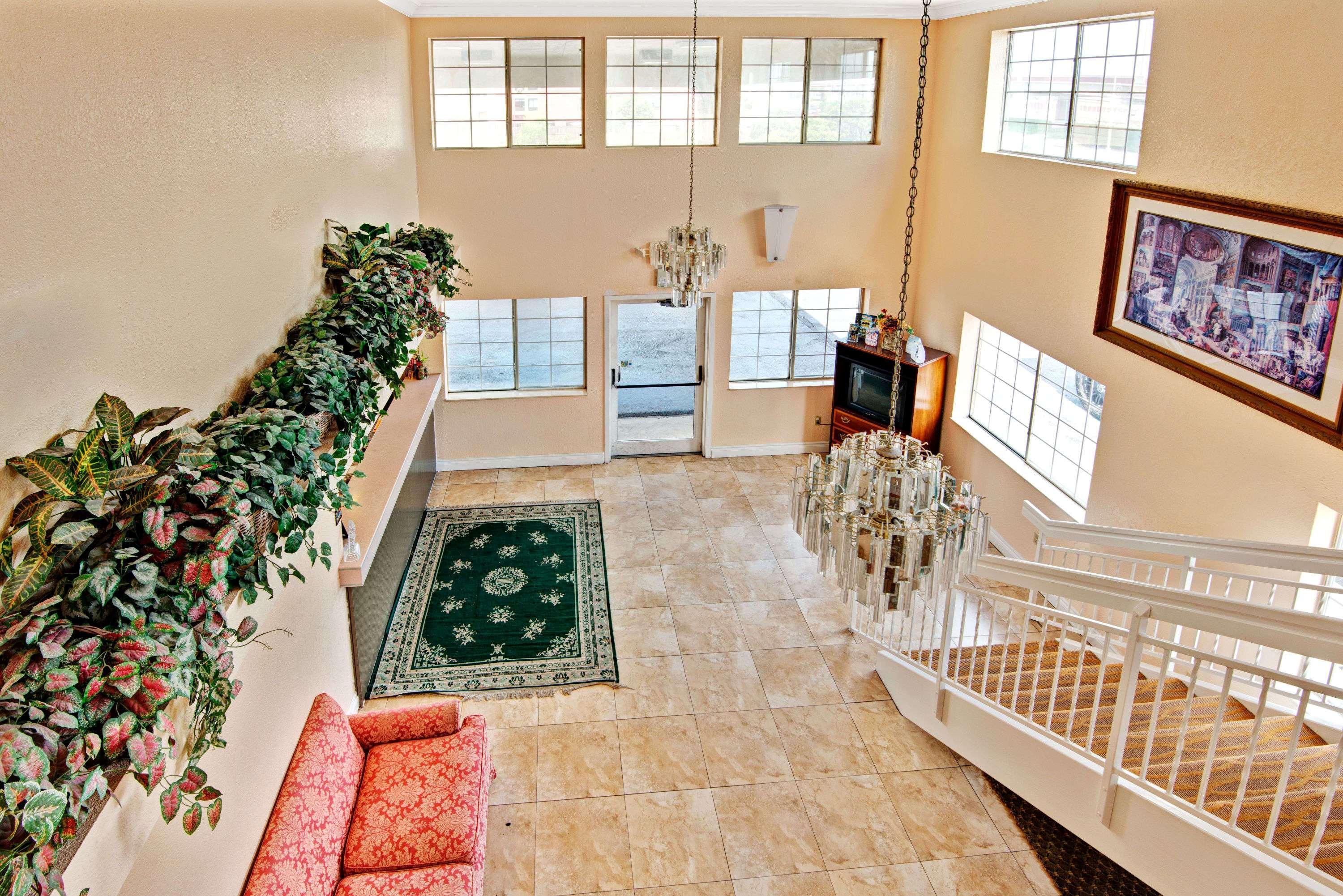 Hotel Days By Wyndham Airport San Antonio