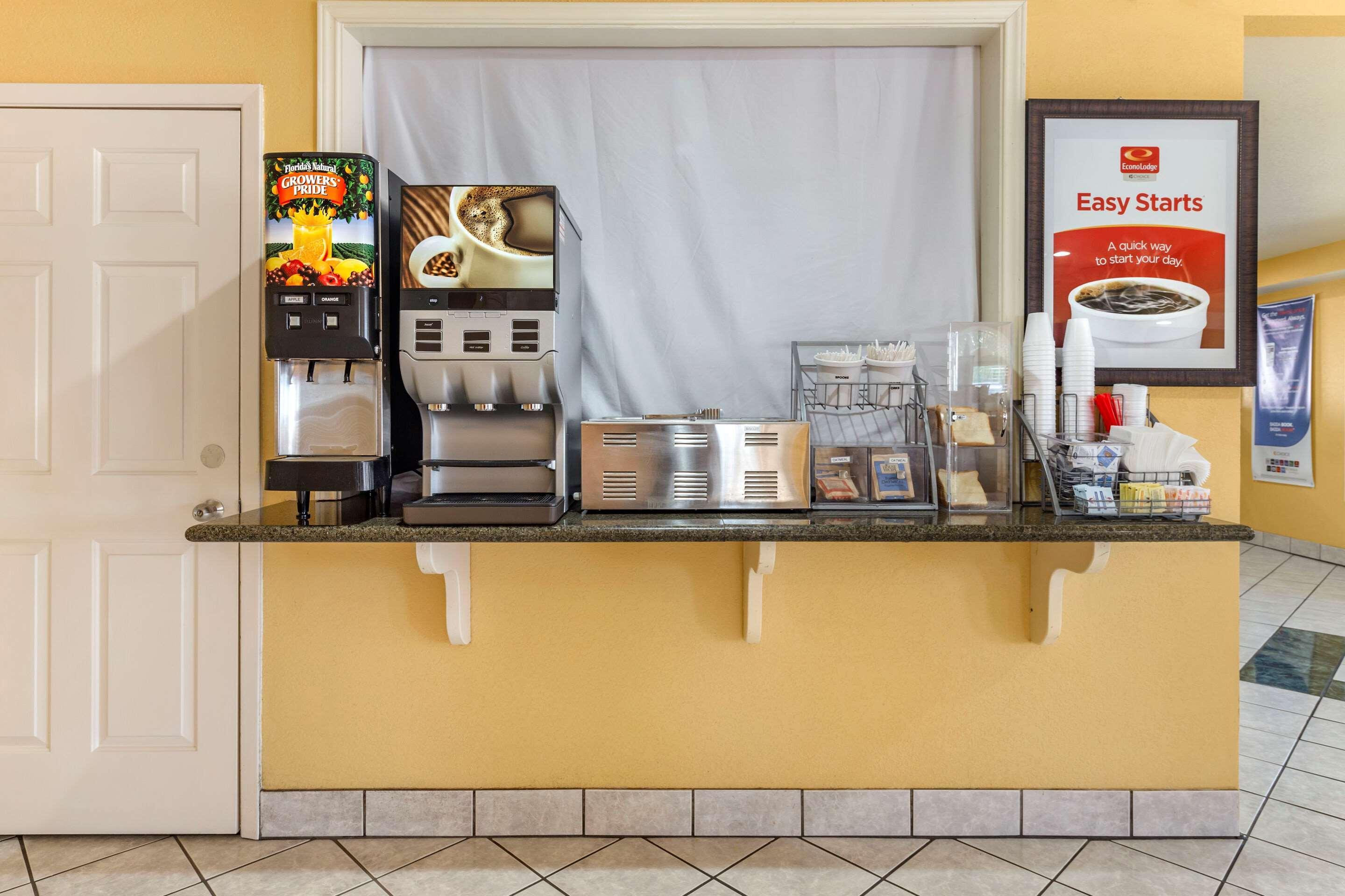 Hotel Econo Near Lackland Air Force Base-seaworld San Antonio