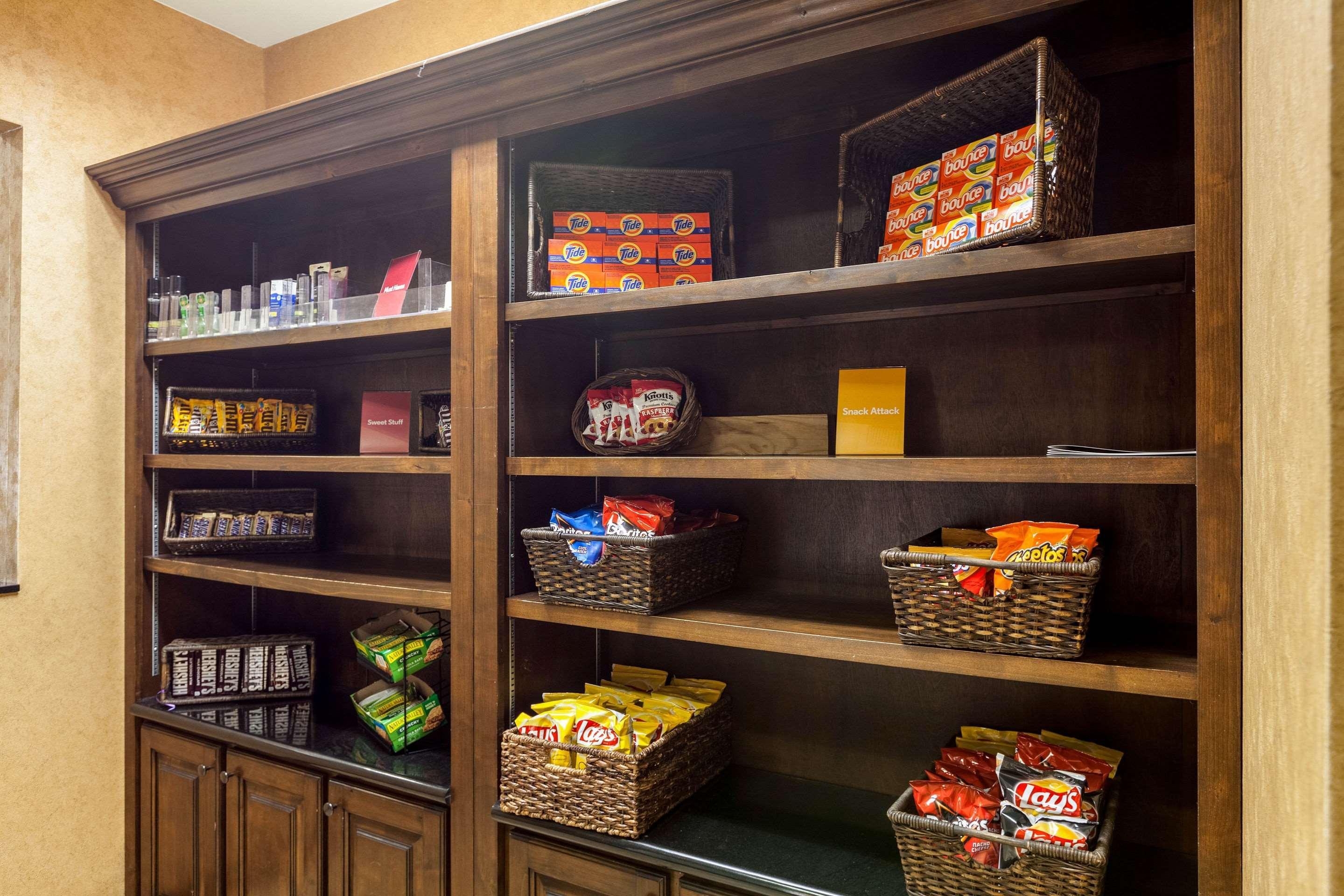 Comfort Alamo-river Walk 3*