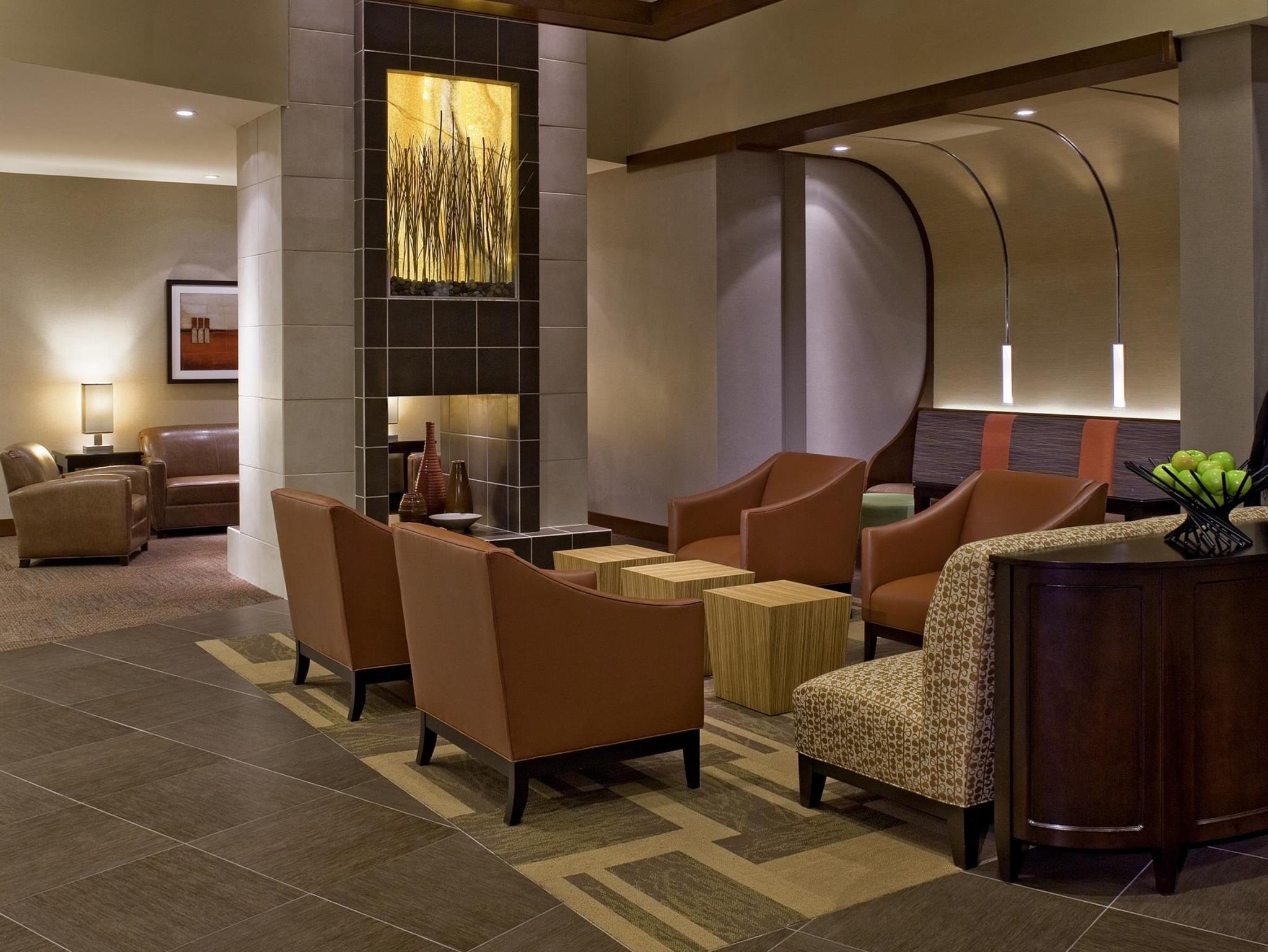 Hotel Hyatt Place North Stone Oak 3*