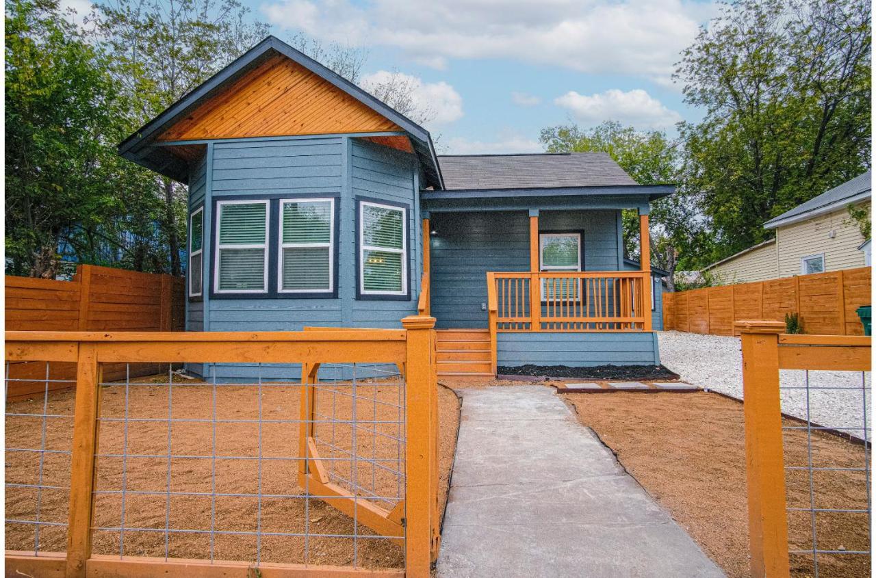 Holiday home Exceptional 5br So Close To Riverwalk And Downtown *