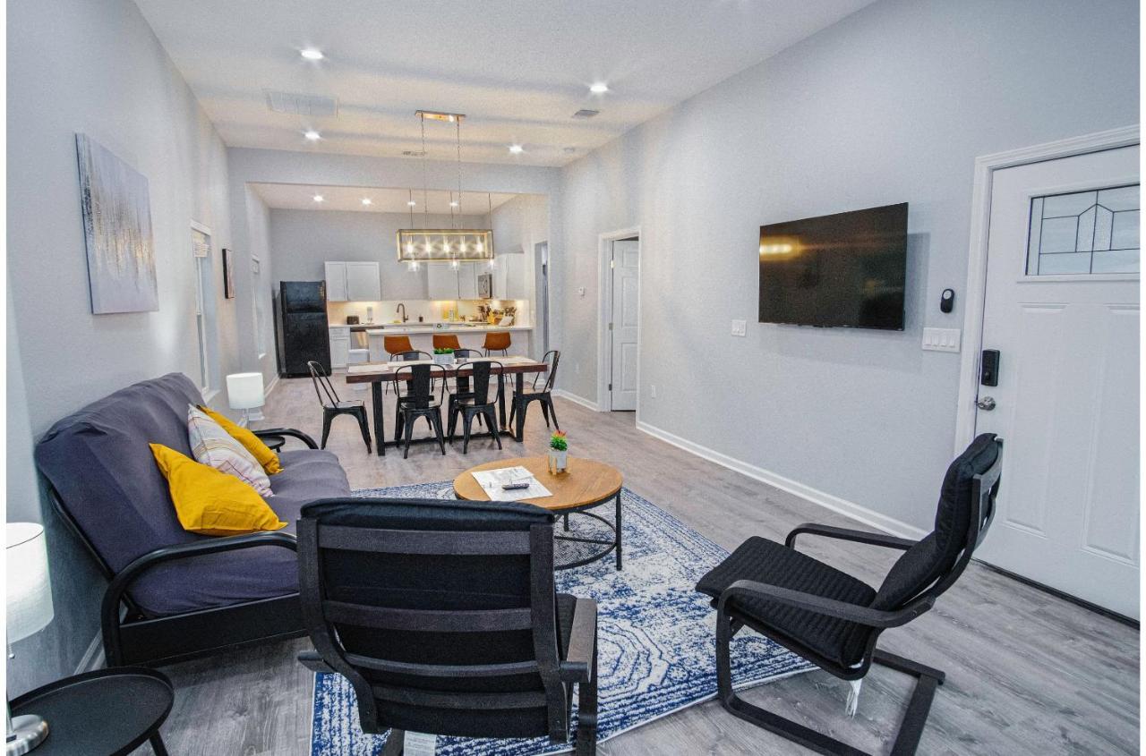 Exceptional 5br So Close To Riverwalk And Downtown Holiday home San Antonio