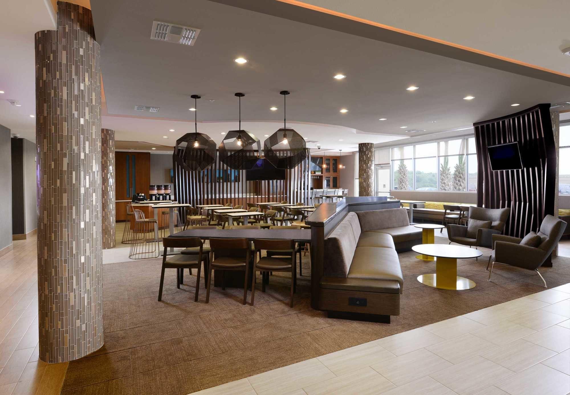 Springhill By Marriott Northwest At The Rim