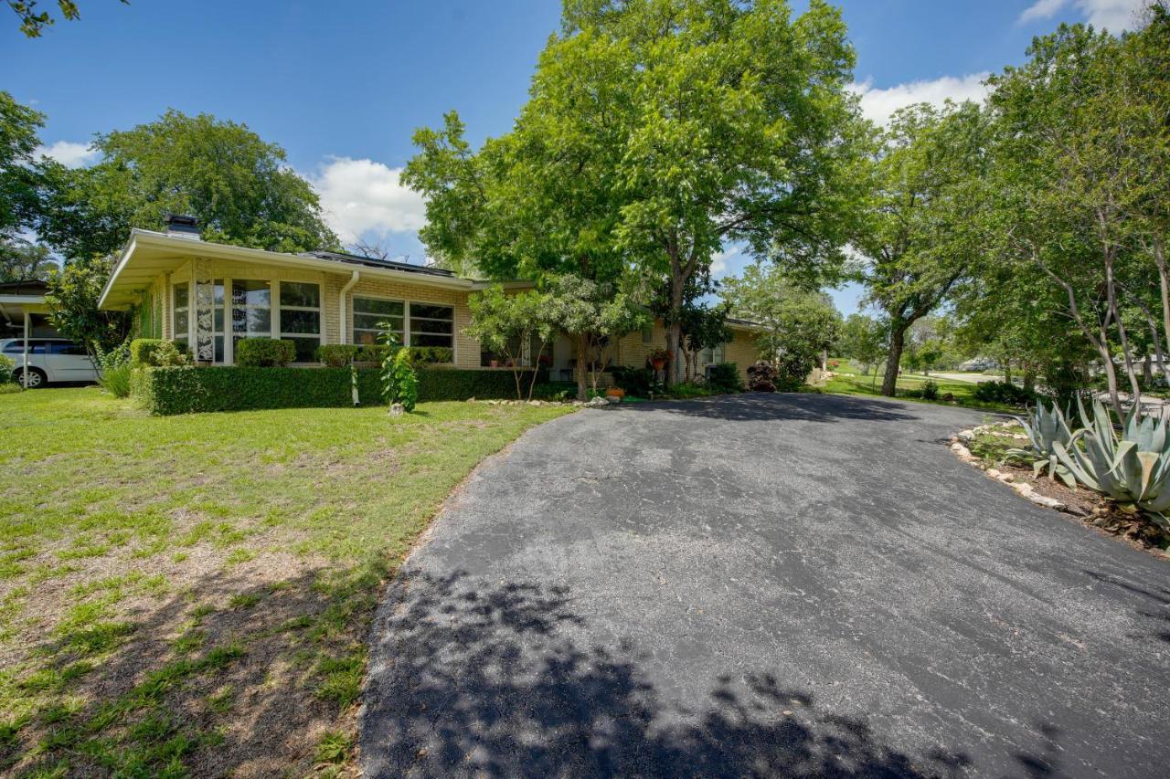 Spacious About 5 Mi To Downtown! Holiday home *