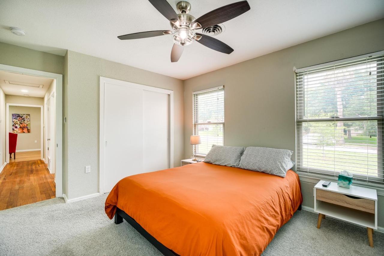 Pet-friendly With Spacious Yard!